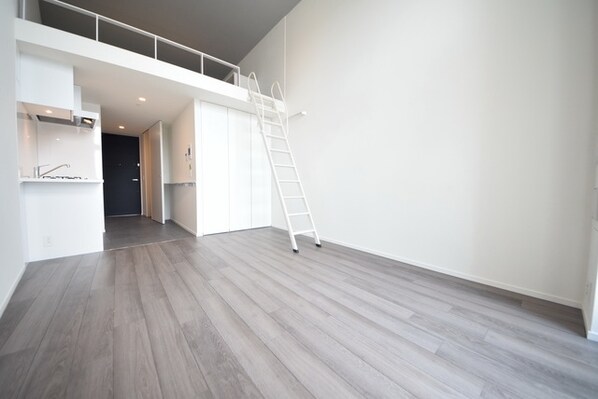 プライムメゾン早稲田通りの物件内観写真